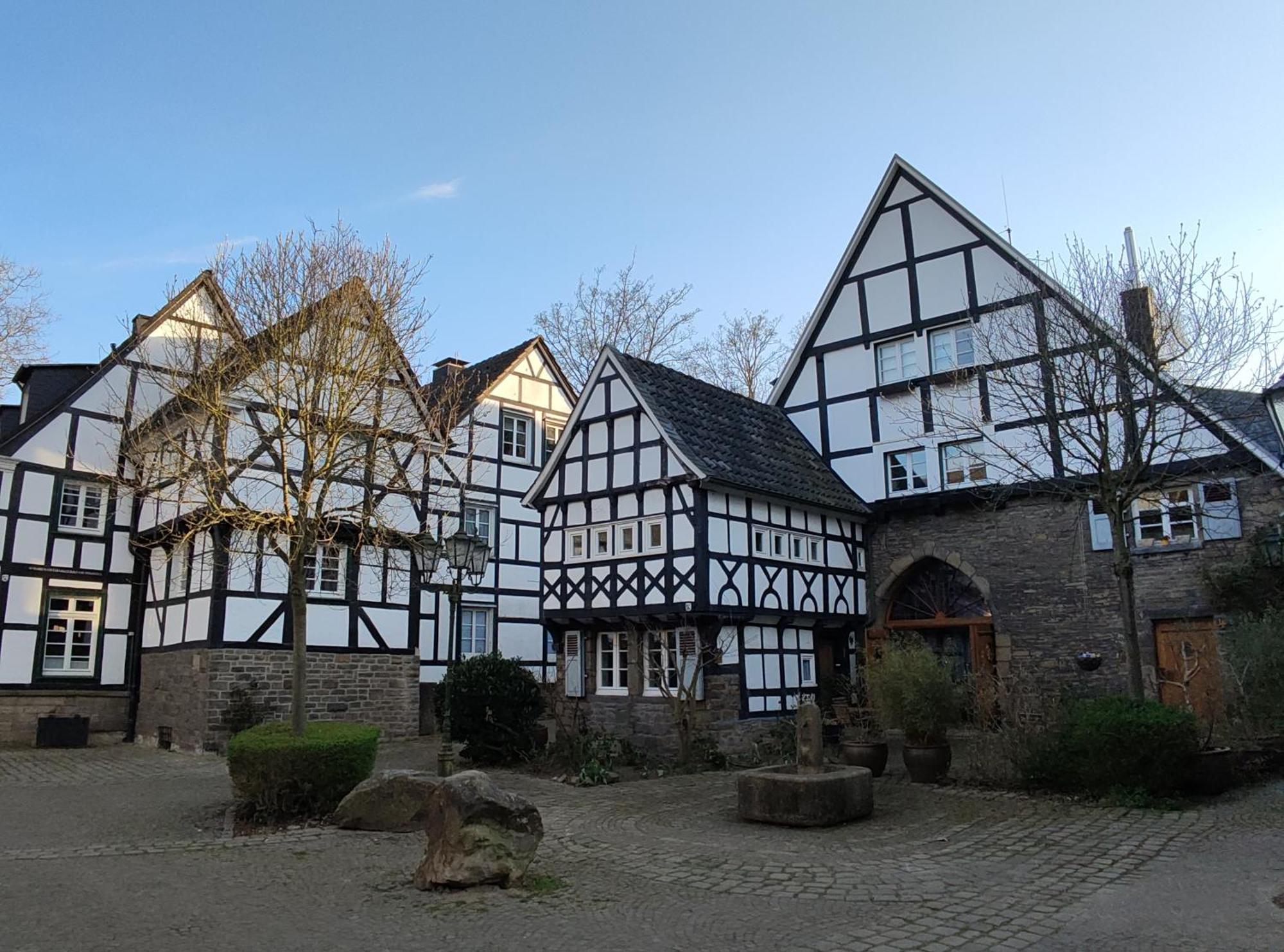Fuenf Giebel Eck In Der Freiheit Am Ruhrtalradweg Hotel Wetter  Exterior photo